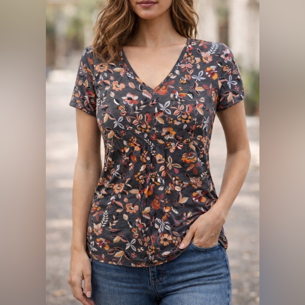Floral V-Neck Top